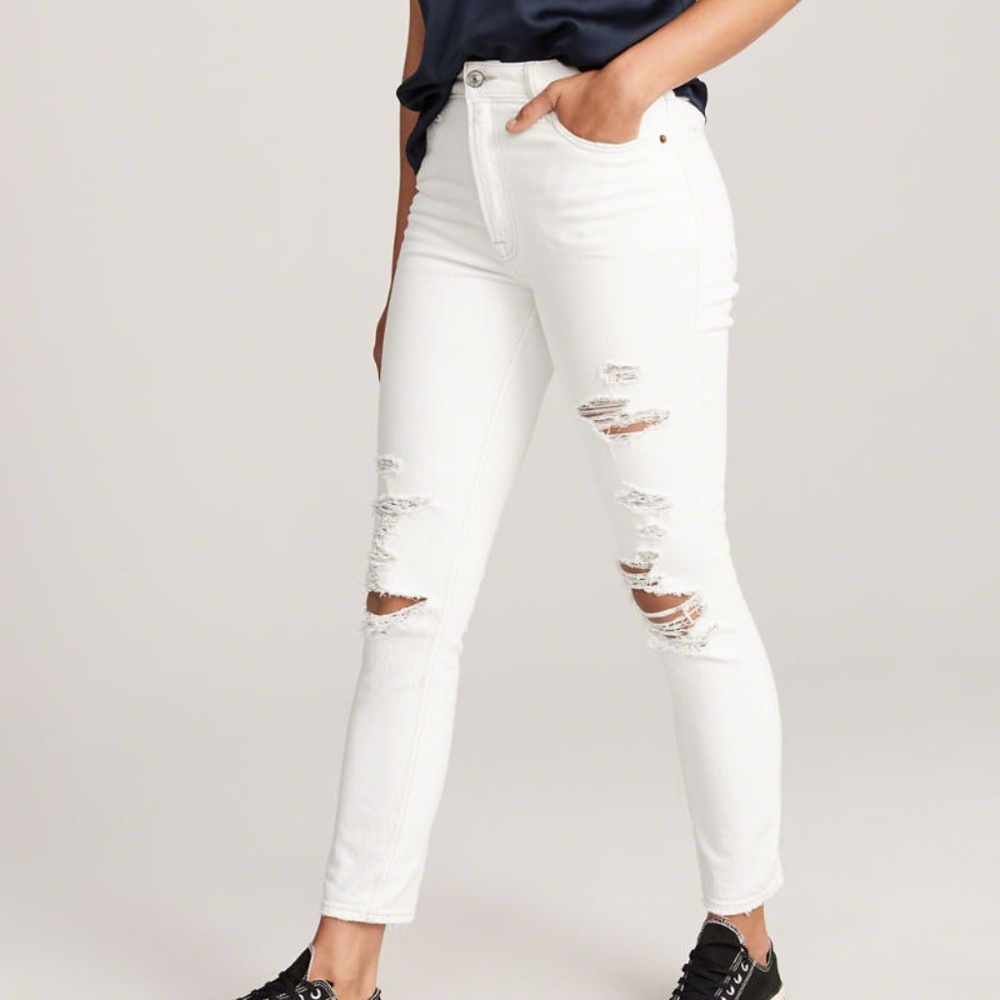 High Rise Slim Jeans NWT
